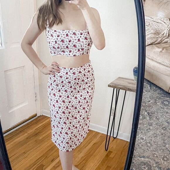 Reformation Two Piece Skirt Set Floral 6 - Picture 10 of 10